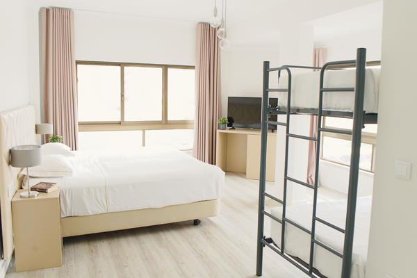 Wot Costa Da Caparica Hotel Екстериор снимка