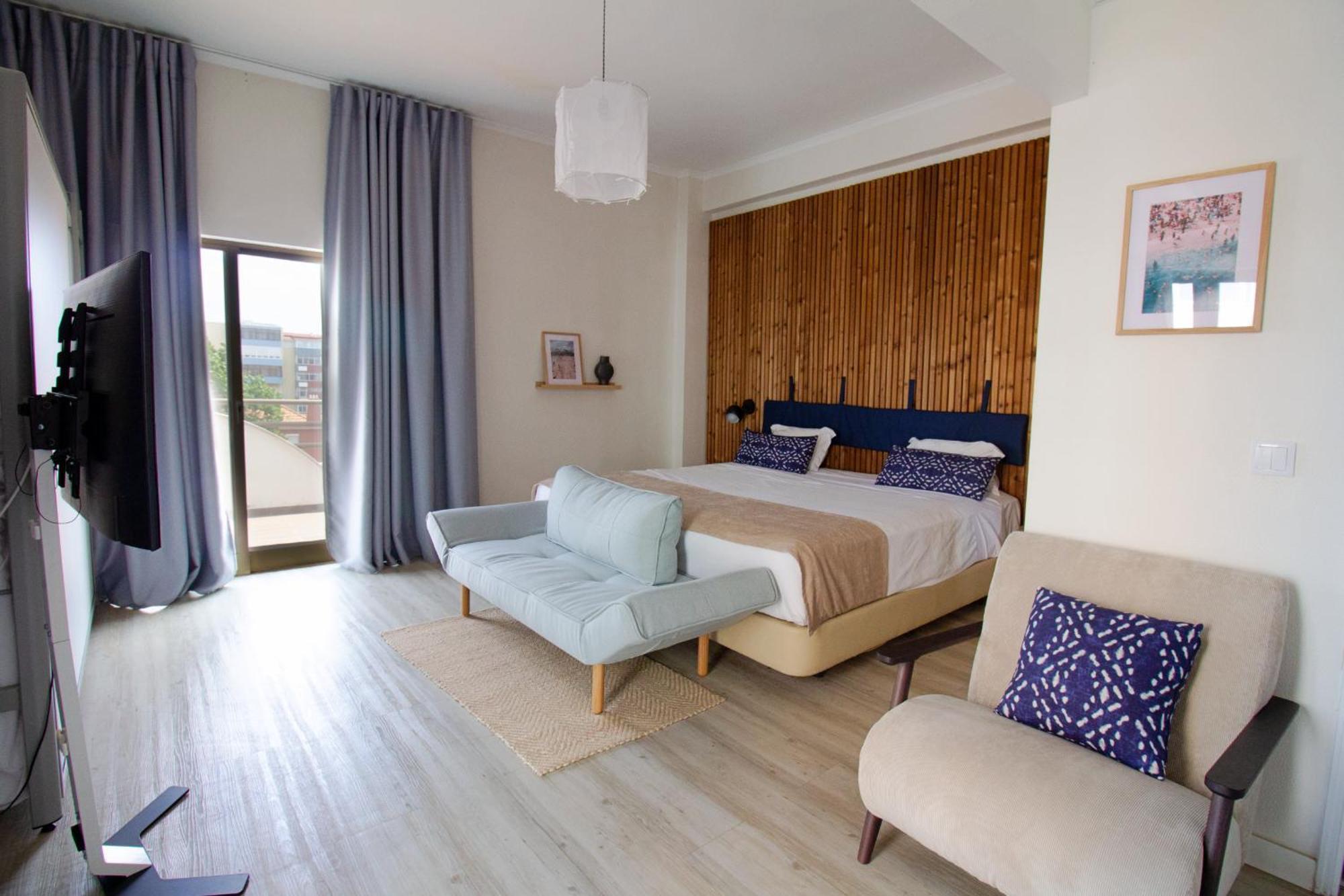 Wot Costa Da Caparica Hotel Екстериор снимка