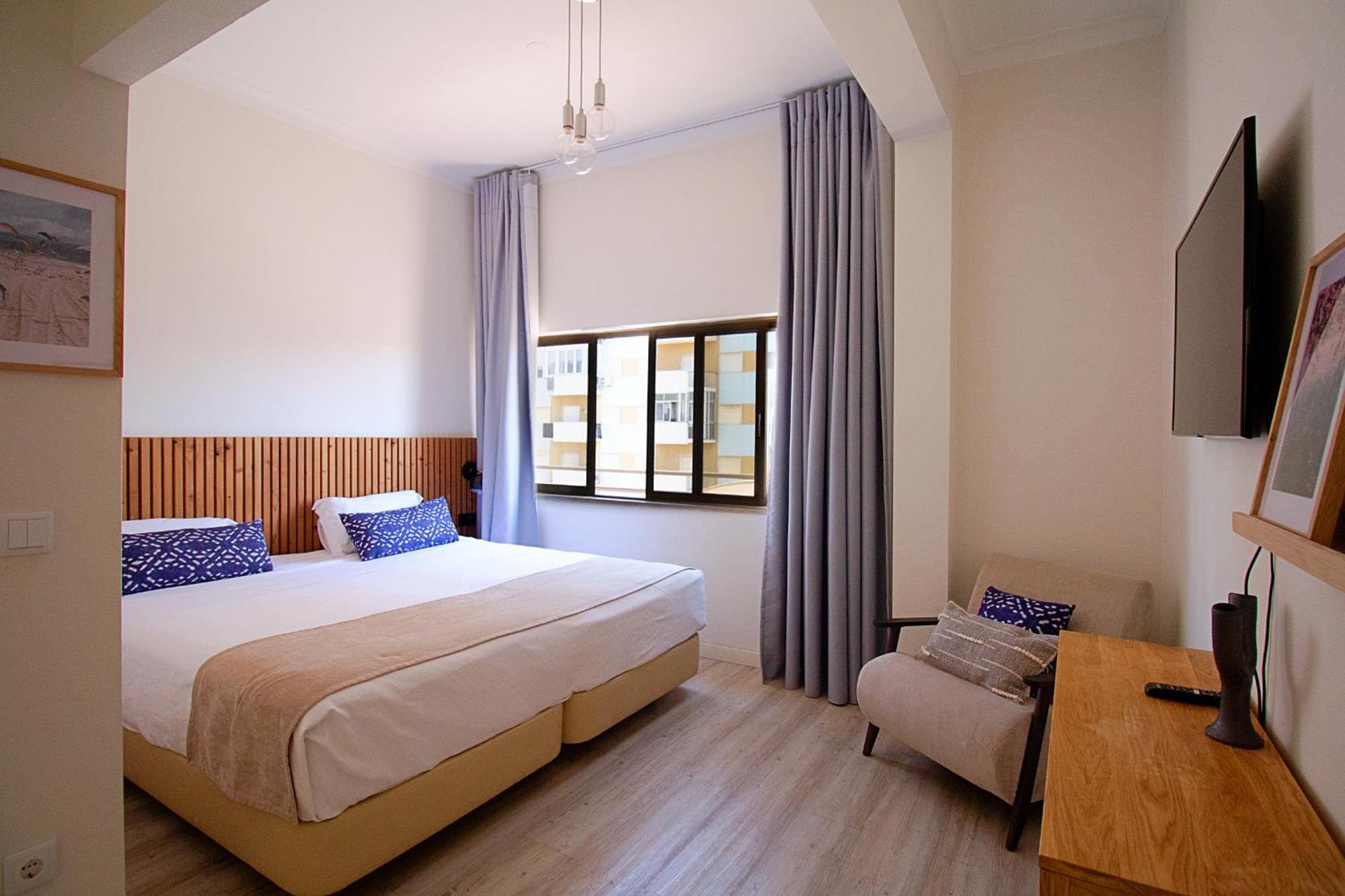 Wot Costa Da Caparica Hotel Екстериор снимка