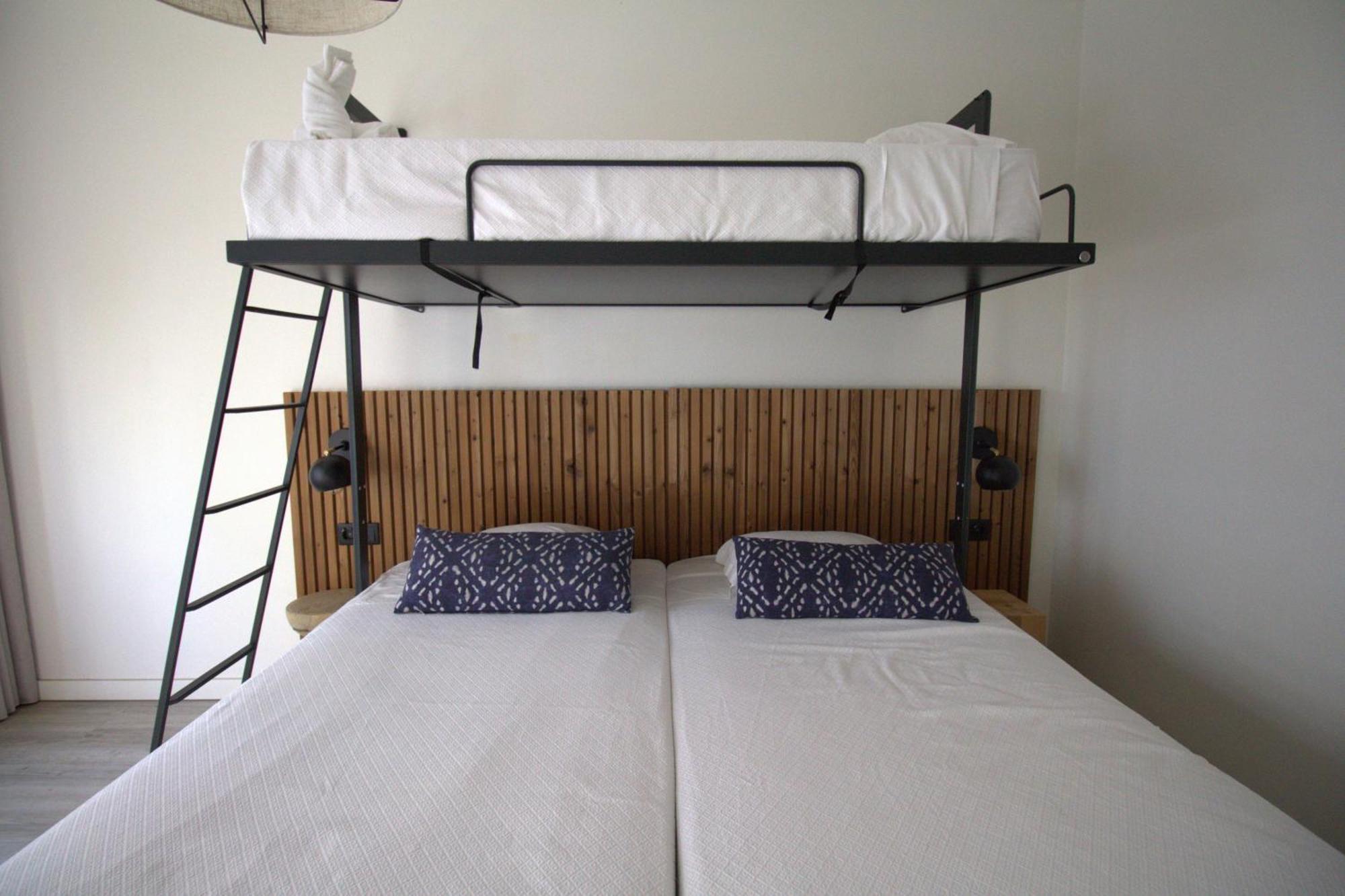 Wot Costa Da Caparica Hotel Екстериор снимка